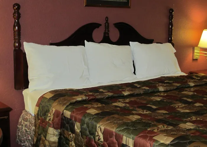 First Western - Fairmont Motel Fairmont City
