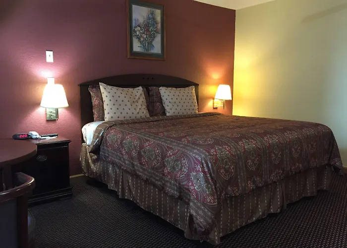 First Western - Fairmont Fairmont City