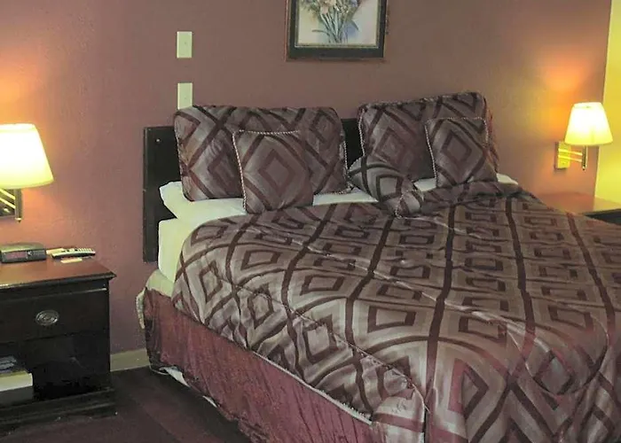 Motel First Western - Fairmont
